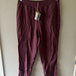 NWT Faherty Women's Burgundy Maroon Trousers size large